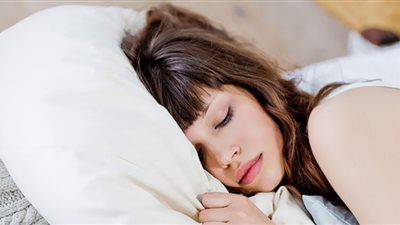 لهذا السبب| أطباء يحذرون من مخاطر نوم القيلولة بعد الثالثة مساءً
