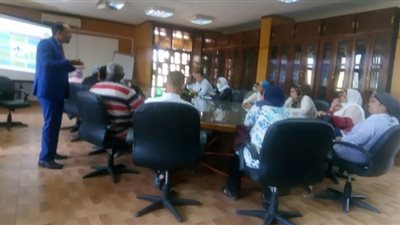 المعمل المركزي للمبيدات التابع لمركز البحوث ينظم دورة تدريبية للاداريين