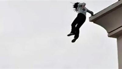 هربًا من الدعارة..تفاصيل انتحار فتاة في المقطم