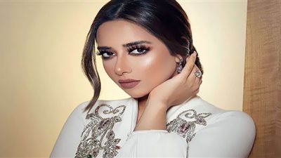 فيديو.. بلقيس تقترب من المليون الرابع بأغنية 