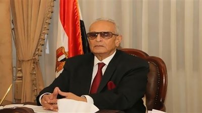 رئيس الوفد يستمع لمقترح مشروع قانون الرياضة الجديد من اللجنة النوعية المكلفة