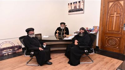 تفاصيل لقاء البابا تواضروس والأنبا أولوجيوس في وادي النطرون