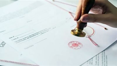 شهادتك عندي.. ضبط كيان تعليمى وهمي ينصب على المواطنين في القاهرة