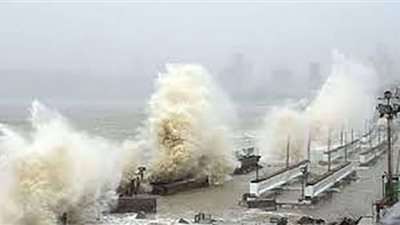 (شاهد) إعصار 