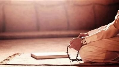 هل يجوز تفريق أذكار ما بعد الصلاة وعدم ترتيبها؟