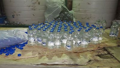 ضبط 2500 عبوة خل طعام مجهول المصدر بالقليوبية