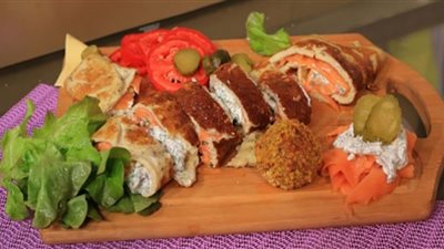 يقي من أمراض القلب.. جهزى أومليت بالسلمون المدخن