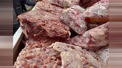 محافظ القاهرة يتابع موقف توافر السلع الغذائية وضبط الاسعار بالعاصمة