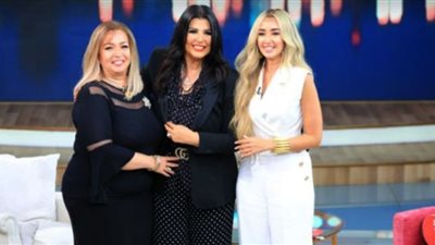 الليلة.. هنا الزاهد ووالدتها في برنامج معكم