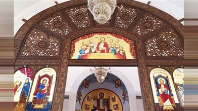 كنيسة العذراء والقديس أثناسيوس تُقيم قداس الجمعة في مدينة نصر