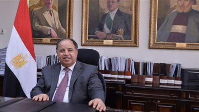 بدء العمل بلائحة القانون الجديد.. وزير المالية: عهد جديد للجمارك