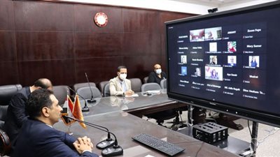 جامعة القاهرة تؤكد: نتطلع لإنشاء مرصد قوي لرصد ومتابعة ظاهرة الهجرة غير النظامية