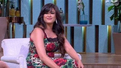 تطورات الحالة الصحية للفنانة ياسمين عبدالعزيز| فيديو