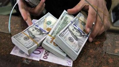 استقرار أسعار الدولار فى البنوك اليوم