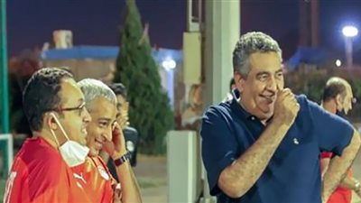 أحمد مجاهد يشيد باستقبال سفير مصر في الجابون للمنتخب الوطني