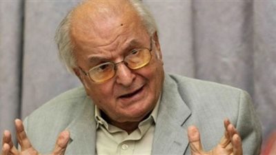 نقيب الأطباء السابق يدين اعتقال الأمين العام