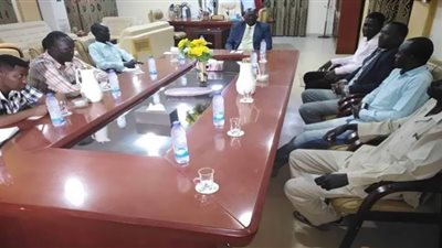 حاكم النيل الأزرق وتنسيقية المقاومة يبحثان تنفيذ اتفاق السلام