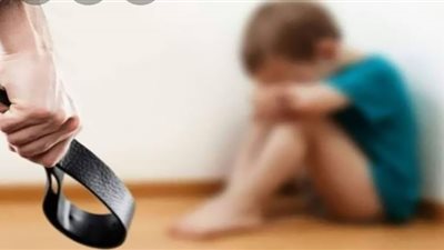 حبس الأب المتهم بتقييد أبنائه بالسلاسل بالإسماعيلية