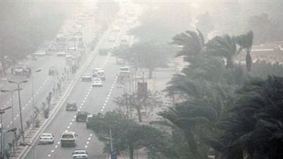 تحويل هبوط الطائرات من الكويت للبحرين بسبب الغبار