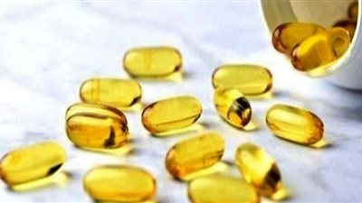 يكون حصوات الكلى.. 5 أعراض جانبية لتناول الكثير من فيتامين د