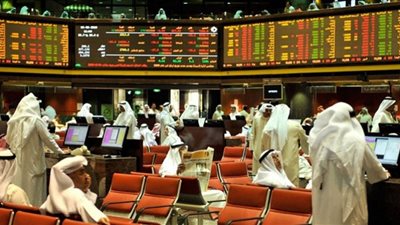 بورصات الخليج تتراجع بجلسة الاثنين باستثناء سوق الأسهم السعودية