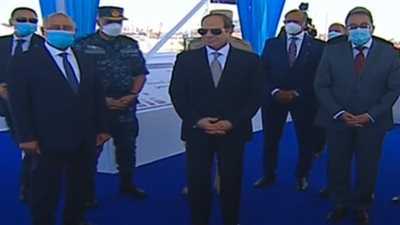 فيديو.. السيسي يتفقد محطة تحيا مصر متعددة الأغراض بميناء الإسكندرية