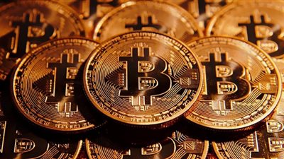 بيتكوين تتراجع 17% مع طرحها كعملة قانونية في السلفادور