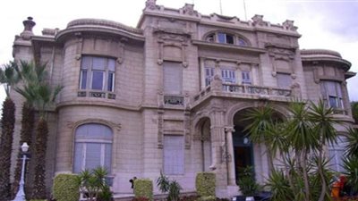احتياجات الطلاب بعد الثورة بسيمنار بجامعة عين شمس