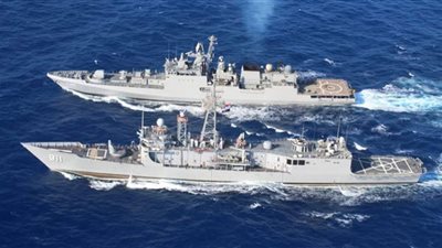 القوات البحرية المصرية والهندية تنفذان تدريبًا بحريًا عابرًا بنطاق الأسطول الشمالي بالبحر المتوسط
