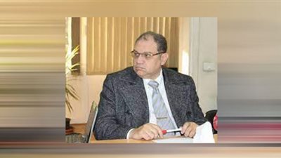 خالد سمير: أتوقع أن تنتهي واقعة الطبيب والممرض بدون أي جزاء لهذه الأسباب