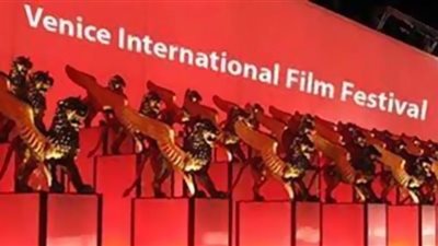 إطلالات نجمات مهرجان فينيسيا السينمائي الدولي بتوقيع مصري