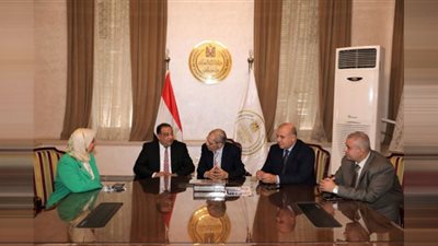 بروتوكول تعاون بين التعليم وجامعة المنصورة للتدريب على صيانة الأجهزة الطبية