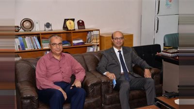 إفتتاح البرنامج التدريبي في مجالات إستخدام الحاسب الآلي بجامعة أسيوط