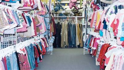 ضبط 1800 قطعة ملابس جاهزة منتج نهائى مغشوشة بالقليوبية