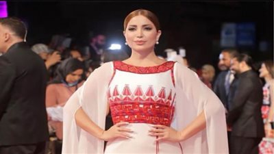 صور| نسرين طافش بأطلالة رائعة بعدسة ياسر الموجي
