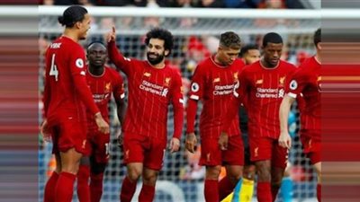 محمد صلاح يقود هجوم ليفربول في مواجهة ليدز يونايتد بالدوري الإنجليزي