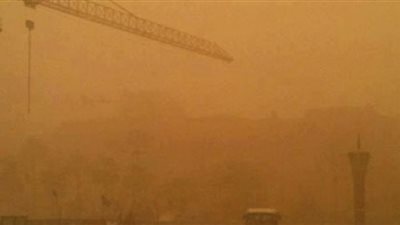 استمرار إغلاق ميناء 