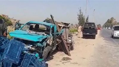 مصرع وإصابة 13 شخصا في تصادم بين 3 سيارات وتروسيكل بأسيوط