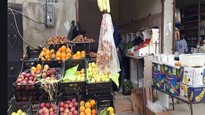 ثبات ارتفاع أسعار الخضراوات والفاكهة يؤرق التجار