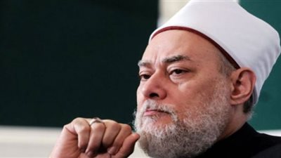 المفتي يشارك في تدريس مادة أصول الفقه في أبو ظبي