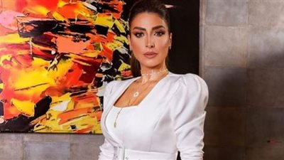 مصممة أزياء لـ الوفد: روجينا منحت الفستان جمال ورقي فى حفل الدير جيست