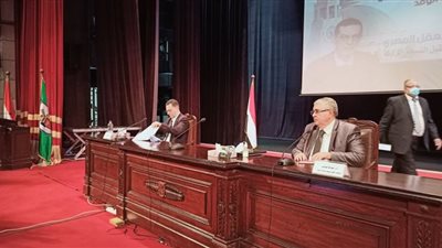 بحضور رئيس تحرير الوفد.. انطلاق ندوة 