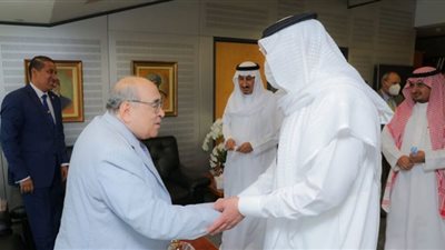 مدير مكتبة الإسكندرية يستقبل أمين عام دارة الملك عبد العزيز والسفير السعودي بالقاهرة