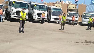 مناورة اصطفاف للمعدات في تدريب عملي لمجابهة الأزمات والكوارث بالقصير