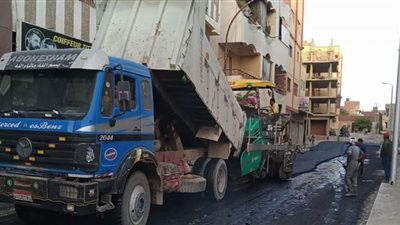 رفع كفاءة الطرق وتنفيذعددا من الإزالات بأحياء الغردقه
