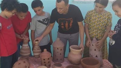 تراث من قرية الفخار.. ورشة فنية بالفيوم