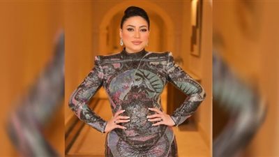 بإطلالة كاجوال.. بوسي تستعرض أنوثتها في أحدث ظهور(صور)