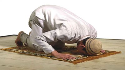 ما حكم صلاة التطوع في المنزل؟