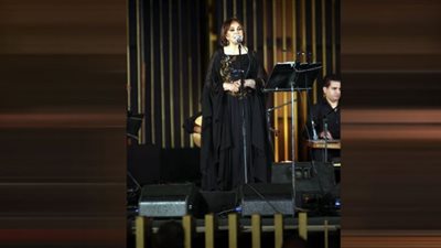 عفاف راضي تحيي أولى حفلاتها الغنائية في دار الأوبرا المصرية
