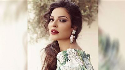 نادين نجيم تتصدر قائمة الأكثر أناقة في حفل موريكس دور (صور)